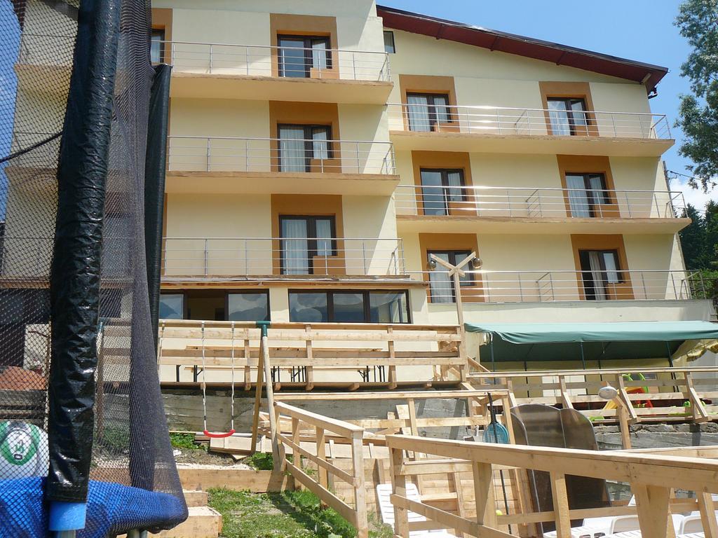 Pensiunea Edy Buşteni Exterior foto